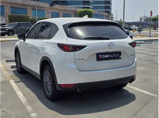 Car image 7