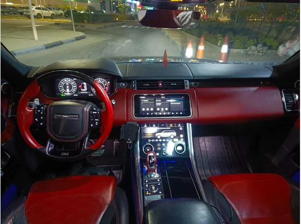 Car image 24
