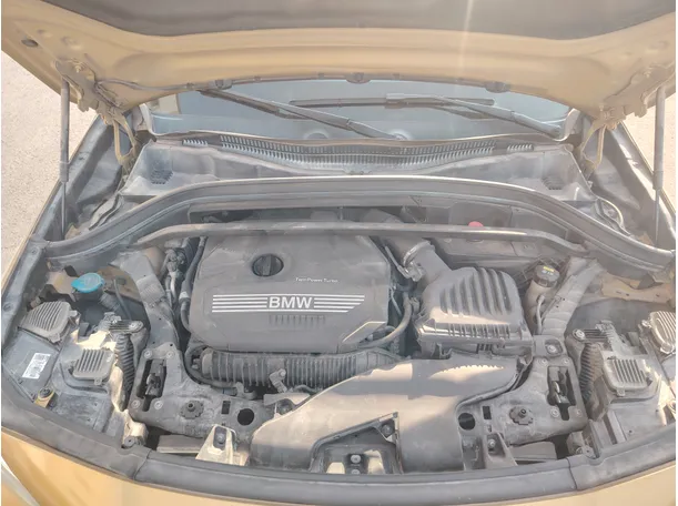 Car image 36