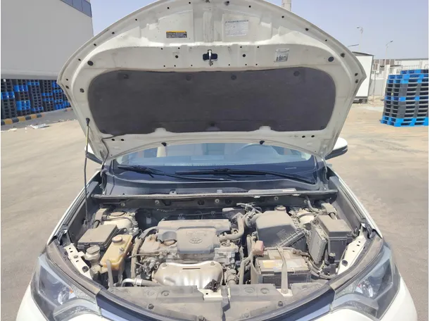Car image 29