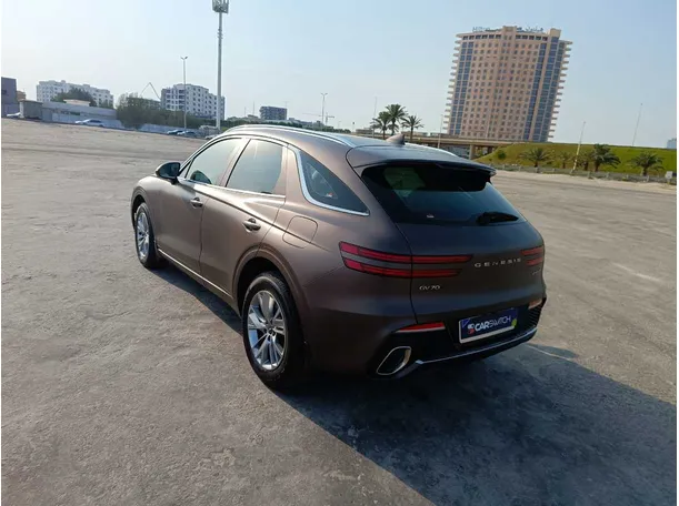 Car image 7