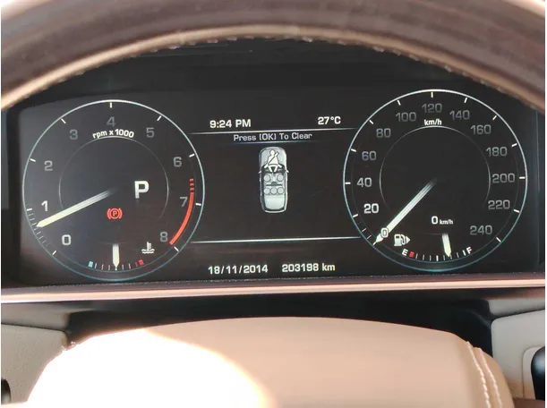 Car image 27