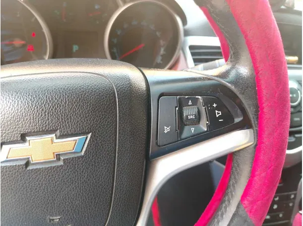 Car image 34