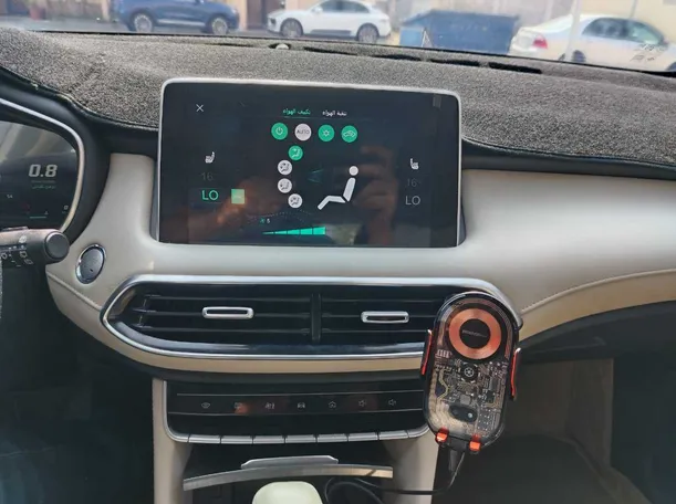 Car image 26