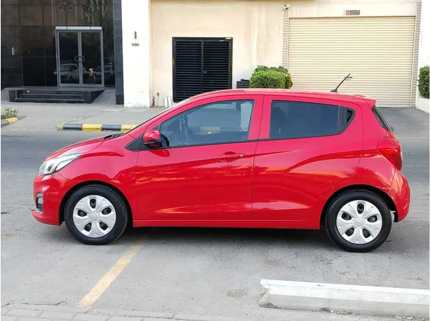 Car image 8