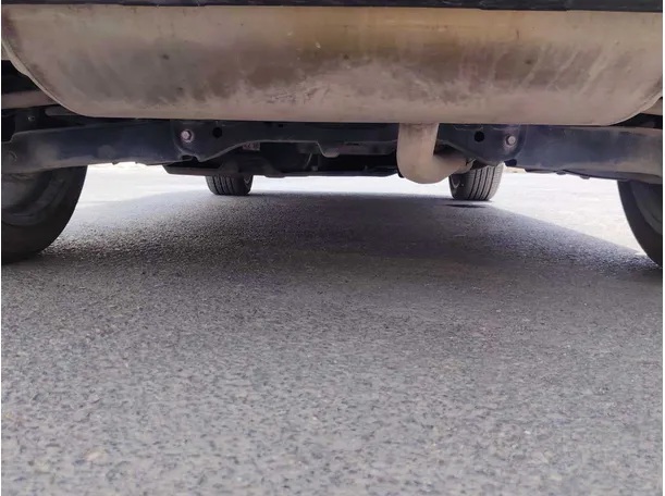 Car image 38