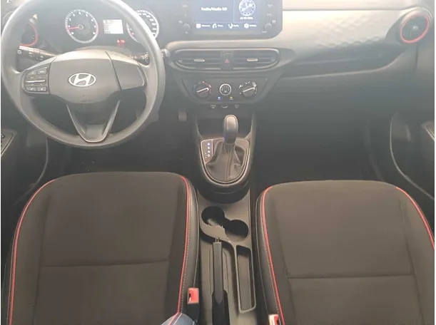 Car image 16
