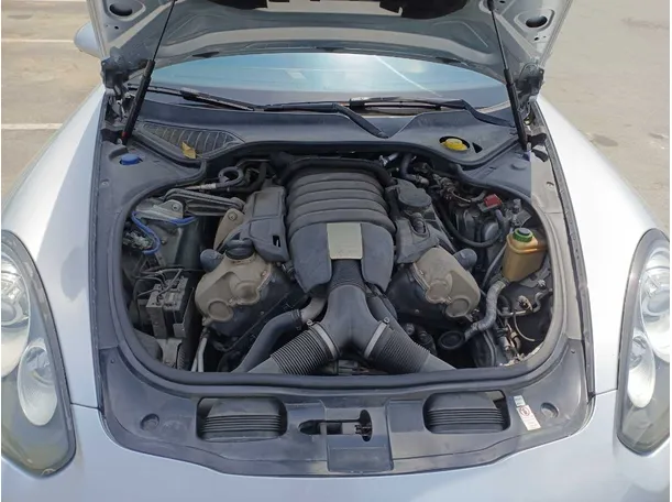 Car image 24