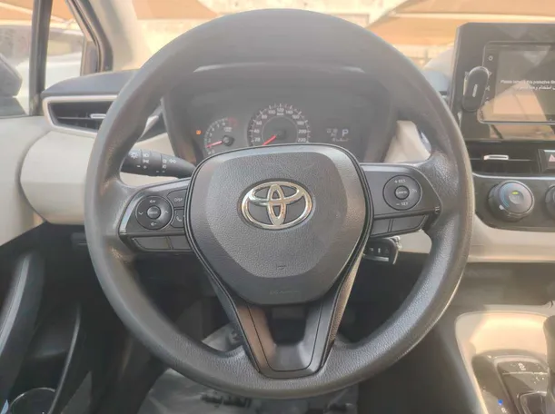 Car image 21