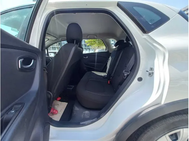 2020 Renault Captur in UAE