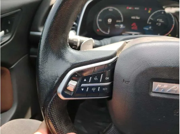 Car image 37