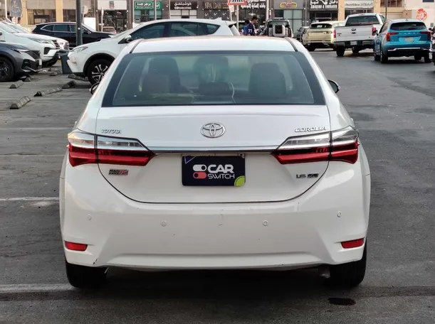 Car image 6