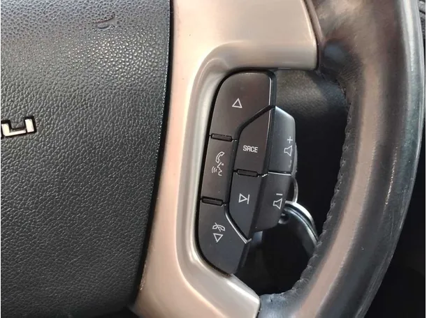 Car image 36