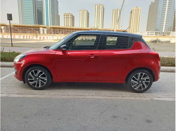Car image 8