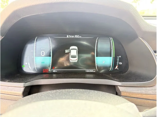 Car image 22