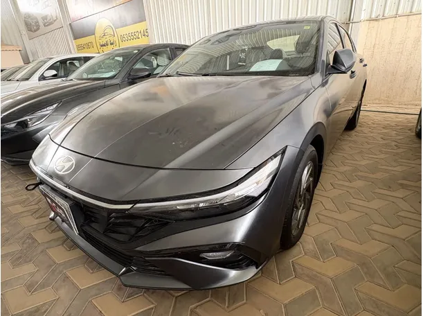 2025 هونداي إلنترا في الرياض