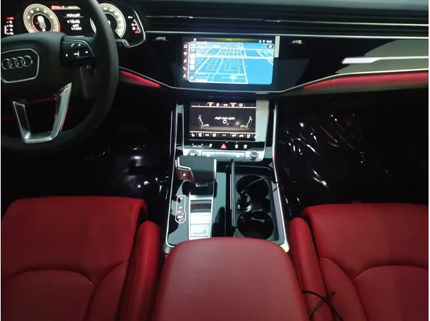 Car image 21