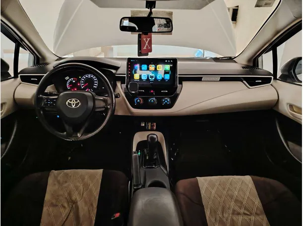 Car image 23