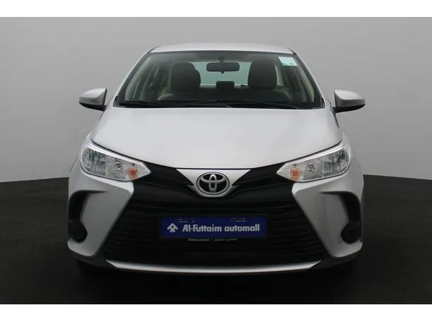 Car image 11