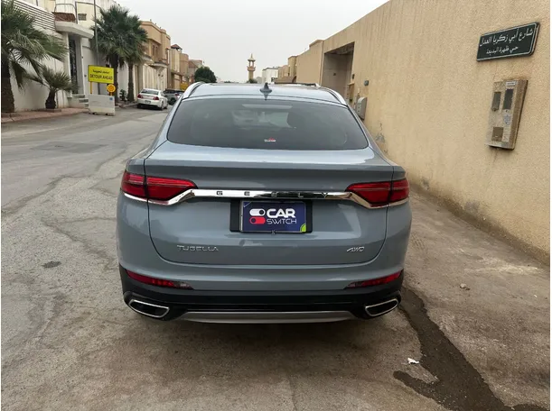 Car image 6