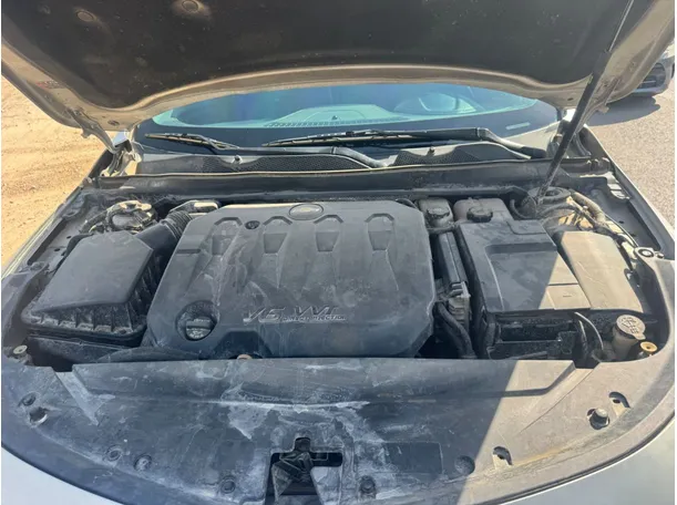 Car image 20