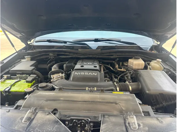 Car image 25