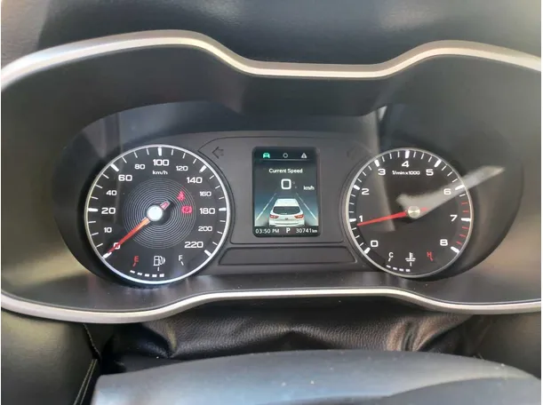 Car image 21