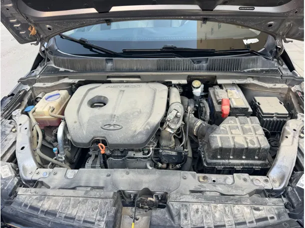 Car image 21