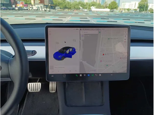Car image 16