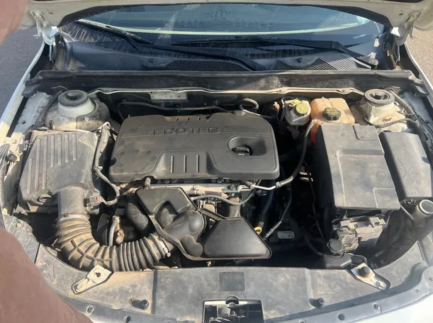 Car image 25