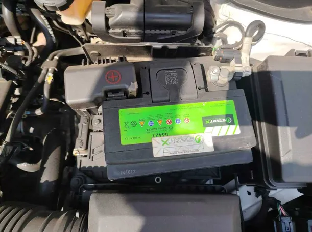 Car image 42
