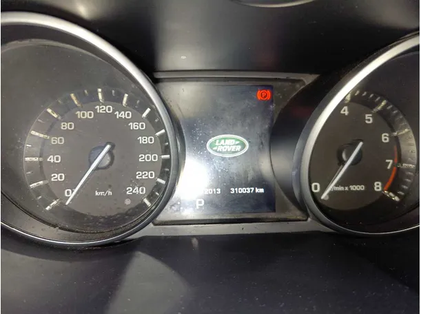 Car image 25