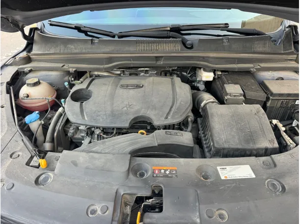 Car image 23