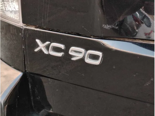 Car image 34