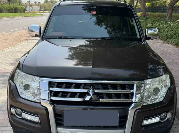 2017 Mitsubishi Pajero in Dubai