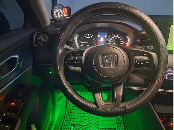 Car image 22