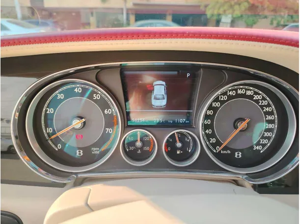 Car image 29