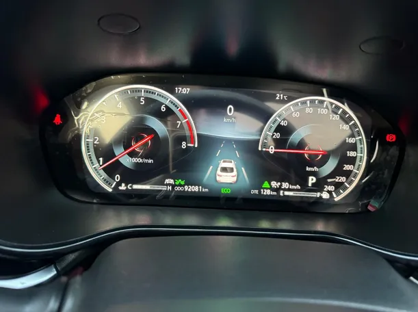 Car image 22