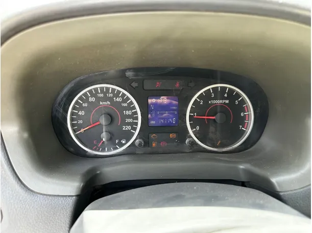 Car image 20