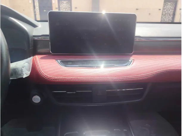 Car image 22