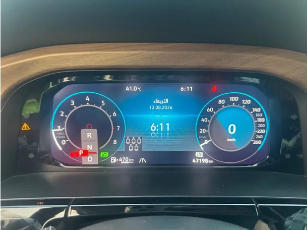 Car image 18