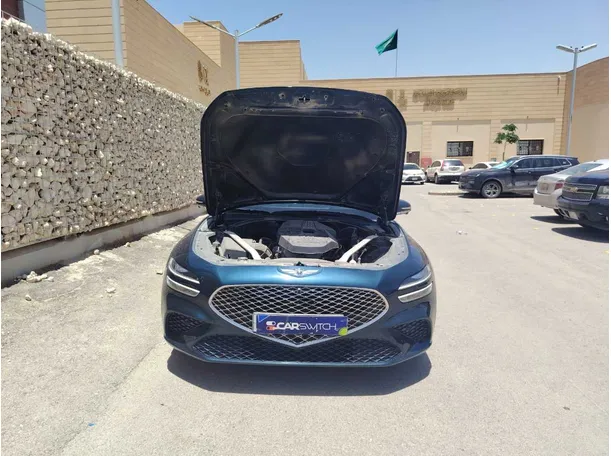 Car image 30
