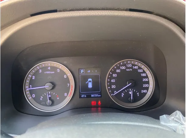 Car image 17