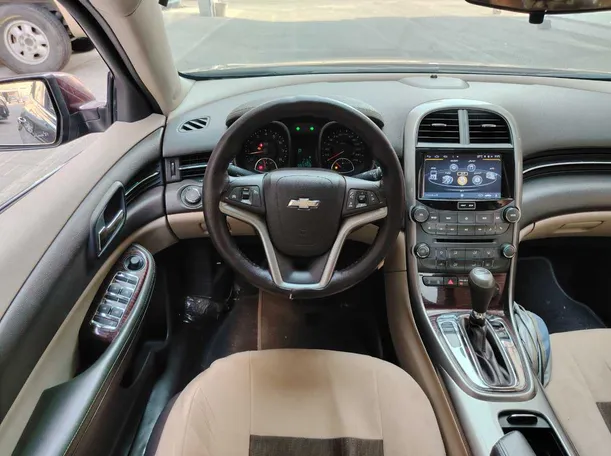 Car image 22