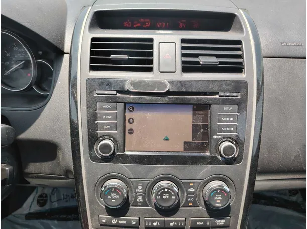 Car image 20