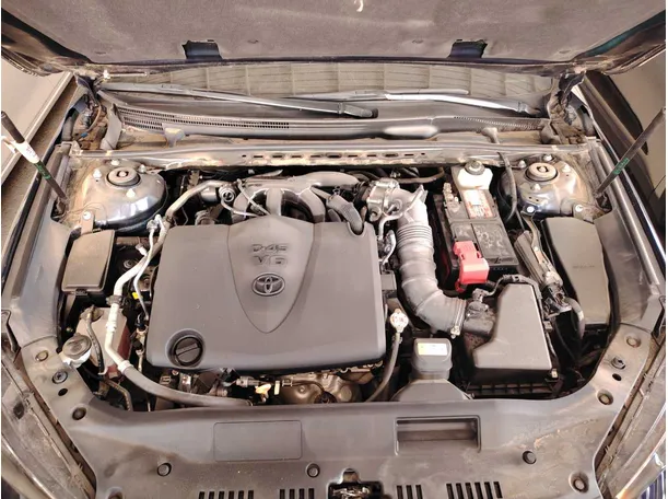 Car image 32