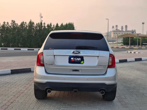 Car image 6