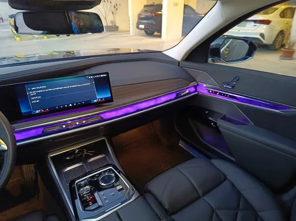 Car image 31