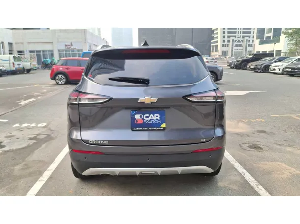 Car image 6