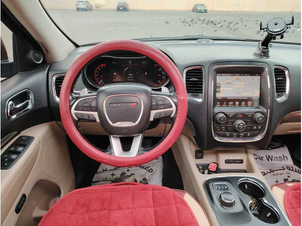 Car image 24
